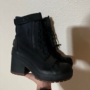 Converse Chuck Taylor All Star GR82 extra high platform boots - black WOMENS 8.5
